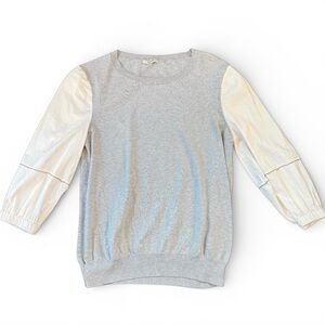 Peserico Gray and Cream Sweater with Puff Sleeves